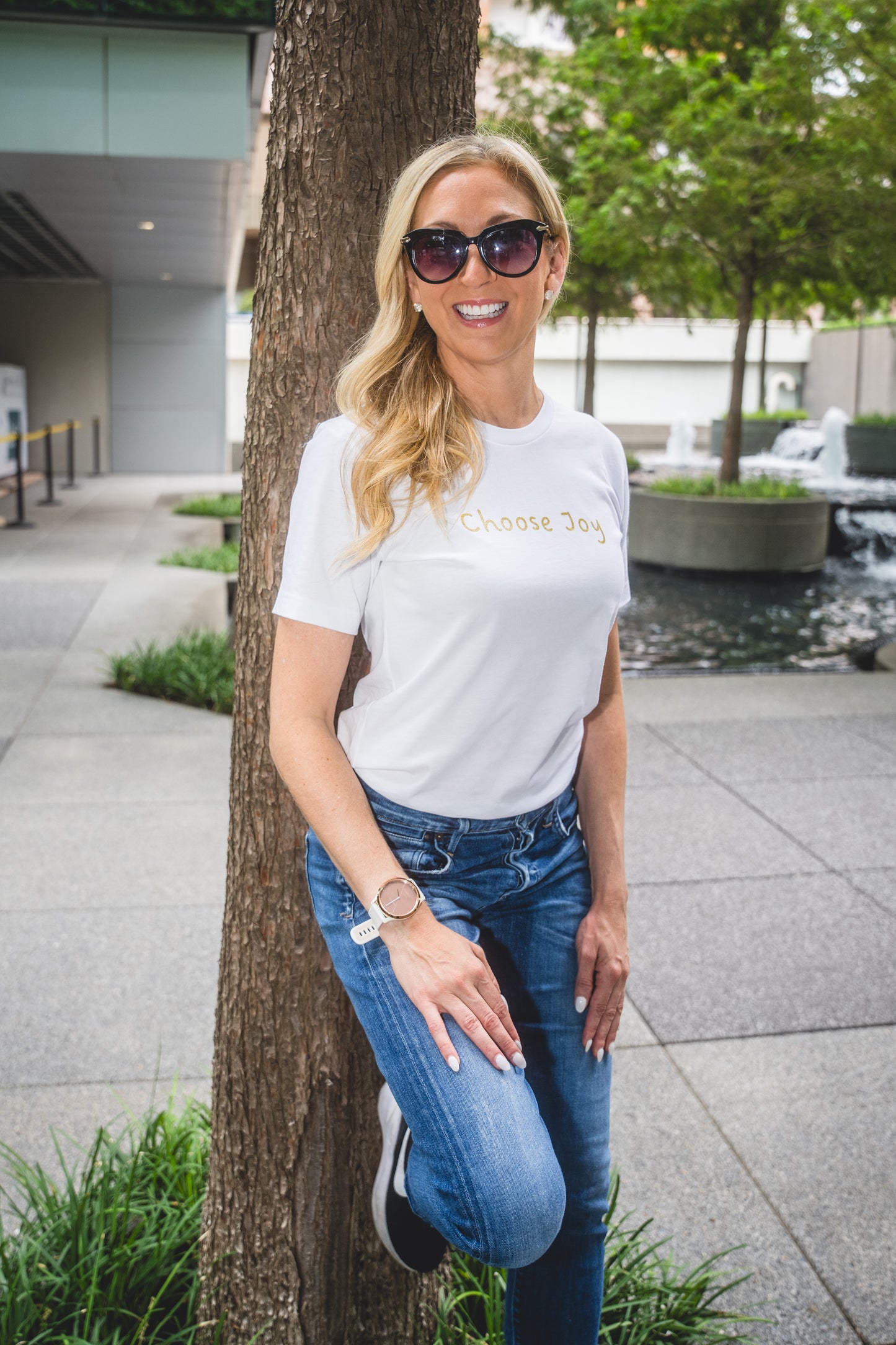 Made You Smile™ Choose Joy T-shirt | White Shirt | Gold Print